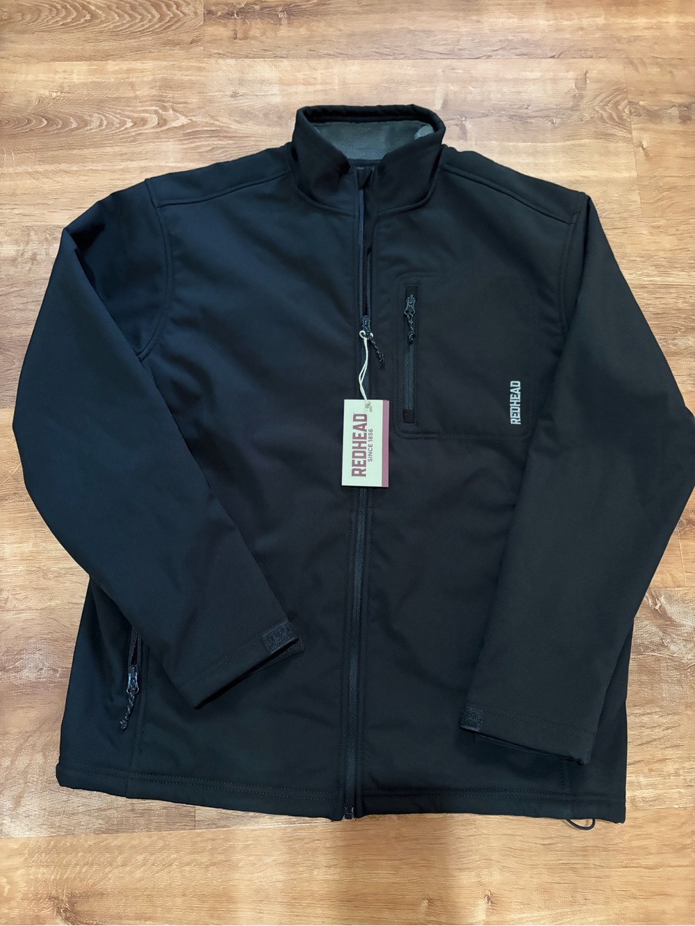 Cabela’s Redhead Softshell Jacket sz Large NWT